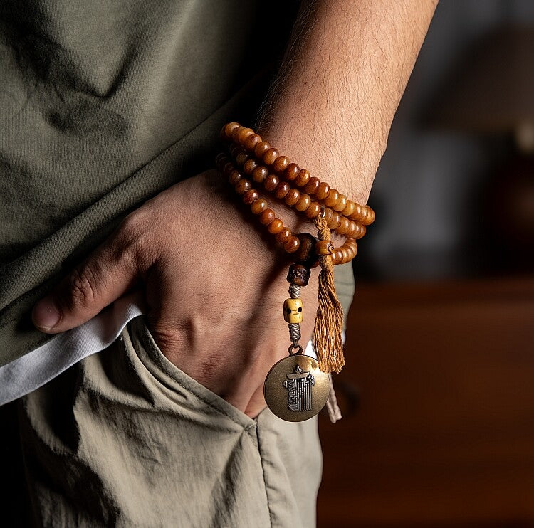 The Eternal Bond – Hand-Carved Aged Yak Bone Mala