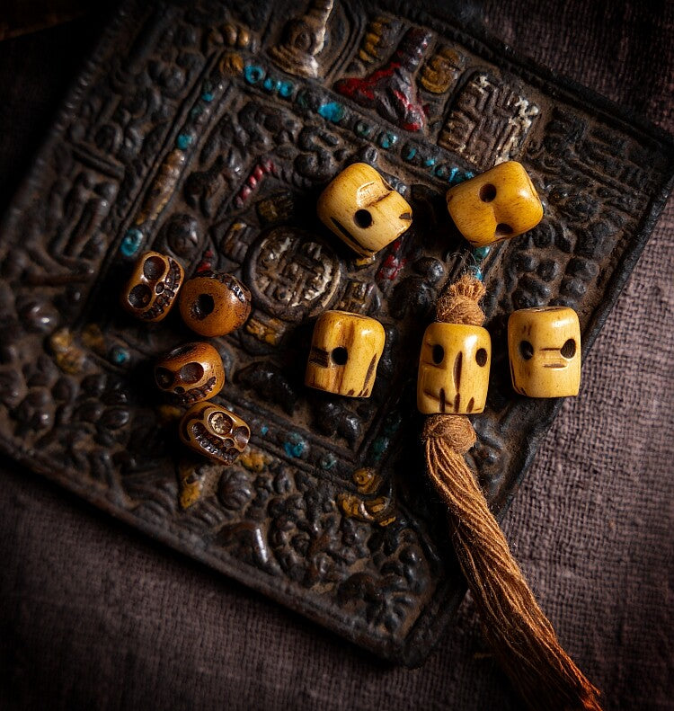 The Eternal Bond – Hand-Carved Aged Yak Bone Mala