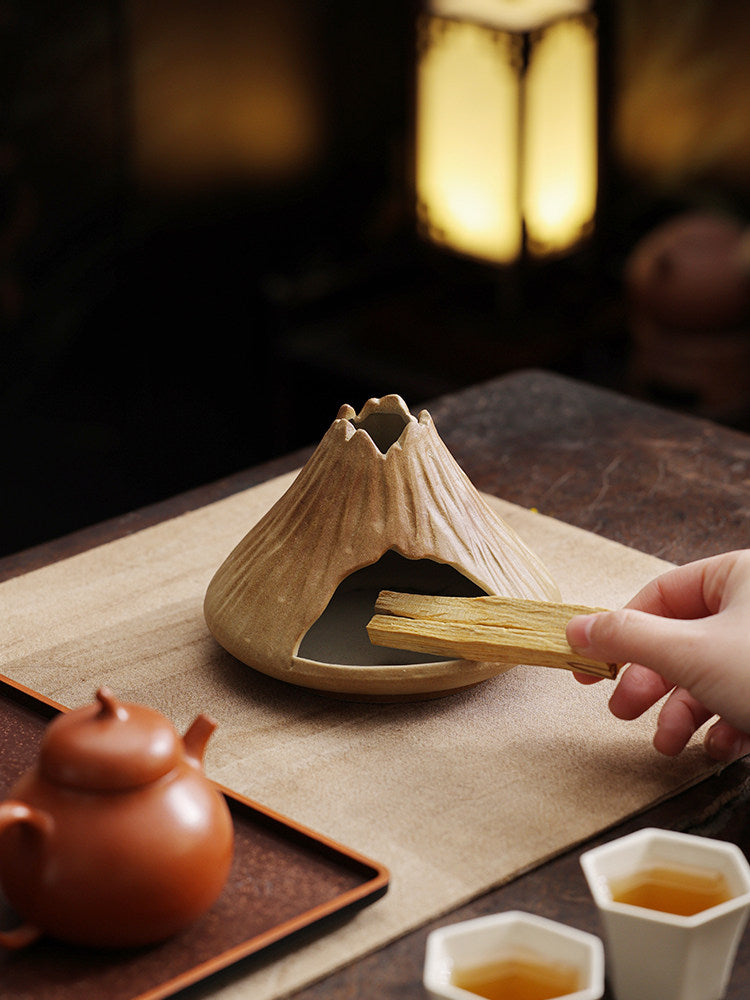 Sanctuary from the Core – Ceramic Smudge & Palo Santo Set