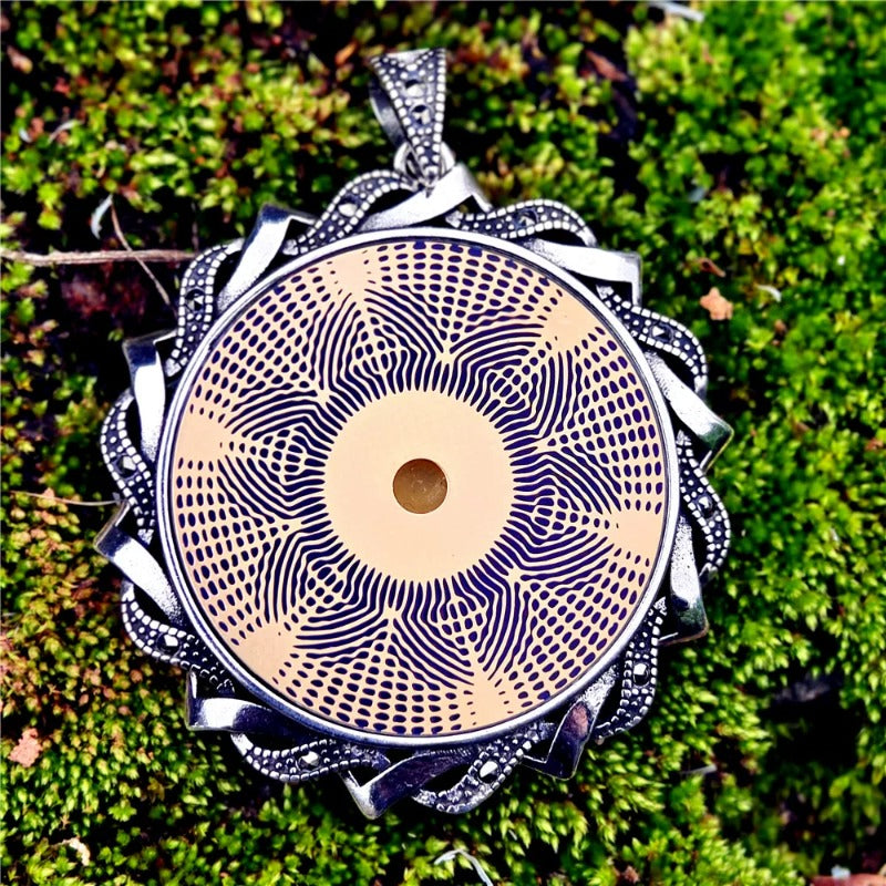 963Hz Cosmic Awakening Frequency | Solfeggio Frequency Necklace for Activating the Pineal Gland through Vibration and Crystal Resonance