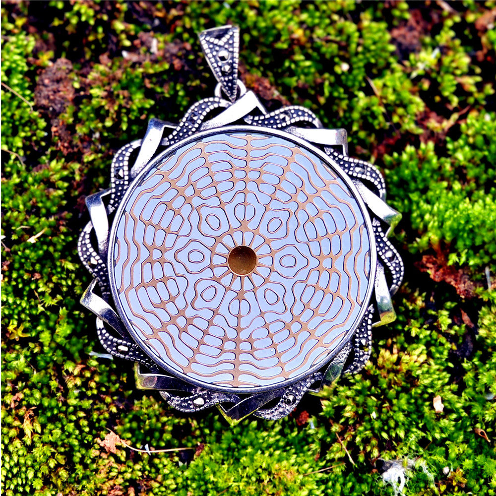 963Hz Cosmic Awakening Frequency | Solfeggio Frequency Necklace for Activating the Pineal Gland through Vibration and Crystal Resonance